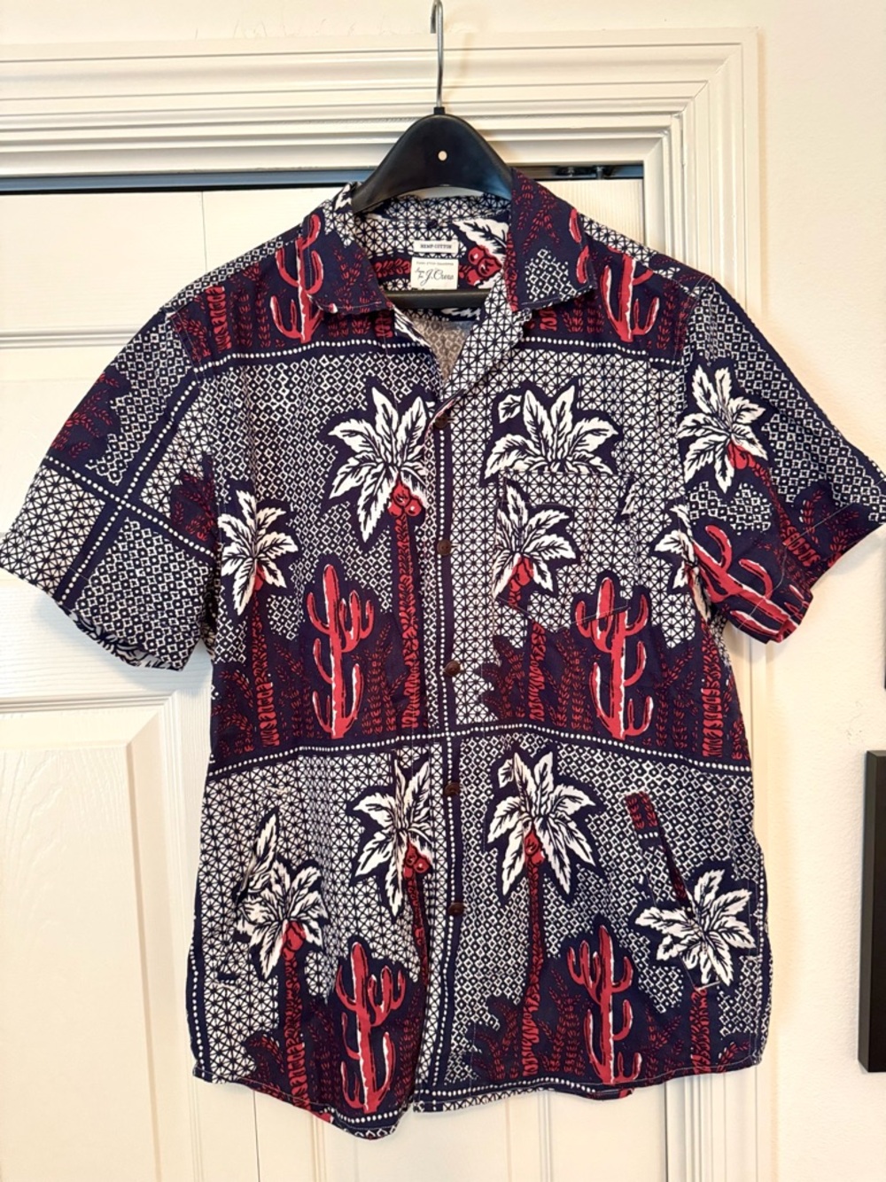 J Crew Shirt Mens M Button Up Camp Hemp Cotton Floral Hawaiian Red Blue Cactus